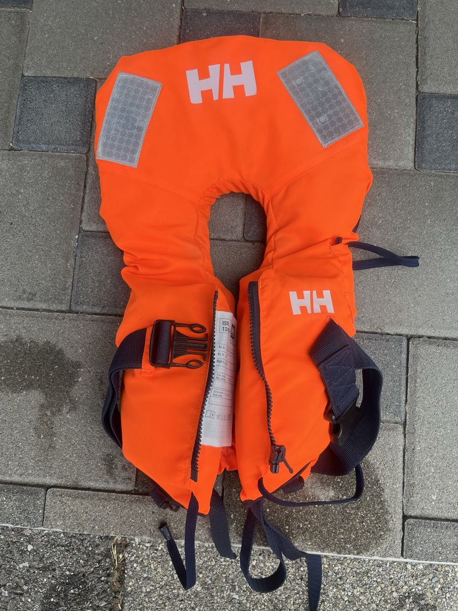 Helly Hansen Schwimmwesten: Schwimmweste – Gebraucht aus Leuzigen von knuschpi86