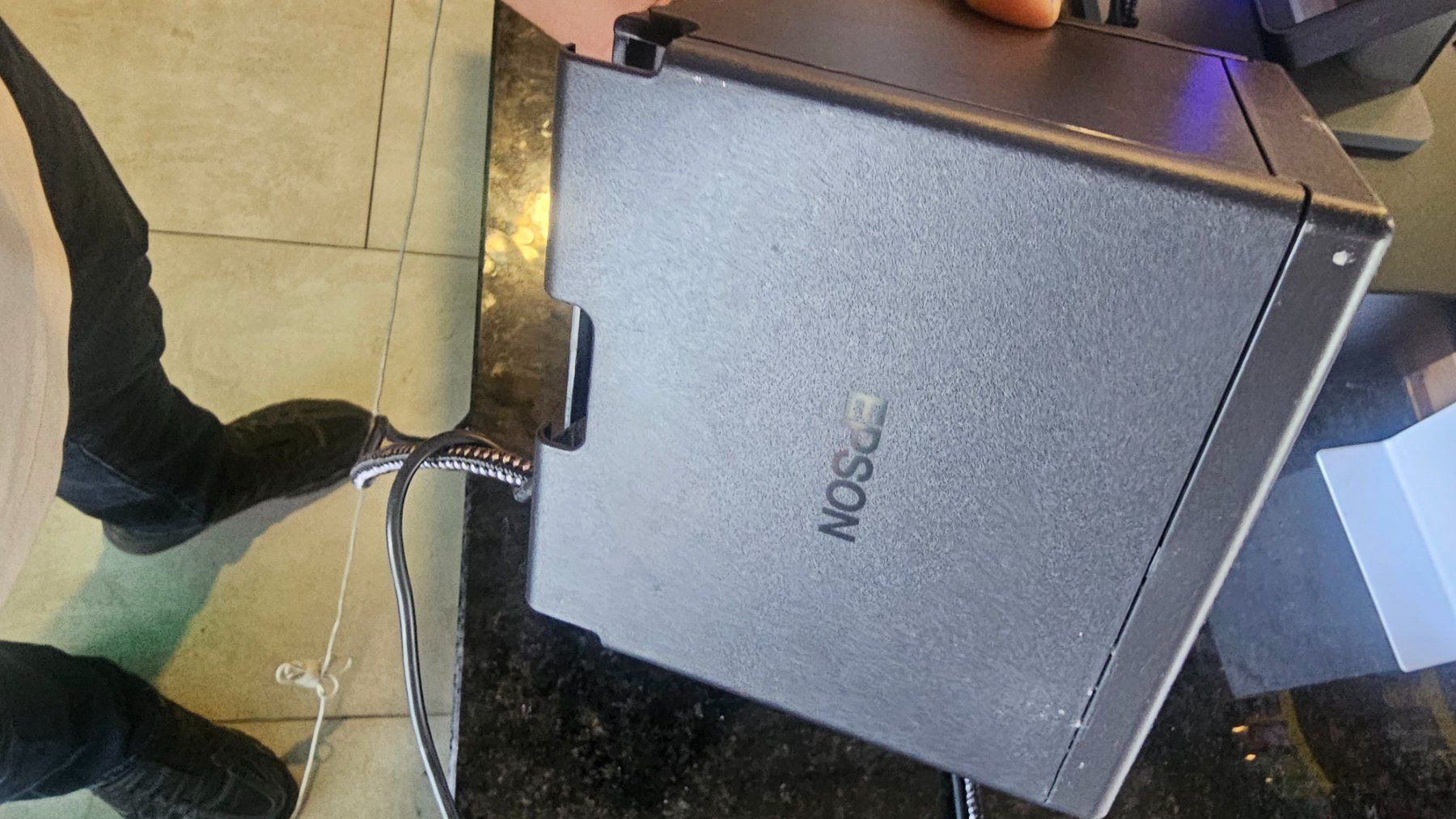 Caisses enregistreuses: BASO Wing POS Kassensystem 15" Touch + 12.1" Display | 16GB – Neuf (Voir description) à Dottikon par kuli21 6