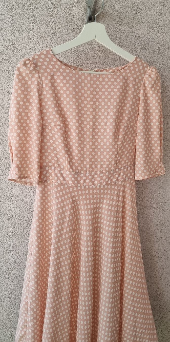 Robes: Kleid, Gr. S – D'occasion à Oberriet SG par gimidrip