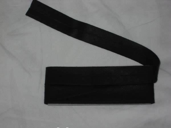 Tessuti: Schrägband schwarz 2cm/1cm breit – Nuovo (secondo la descrizione) da Füllinsdorf venduto da Schlupp