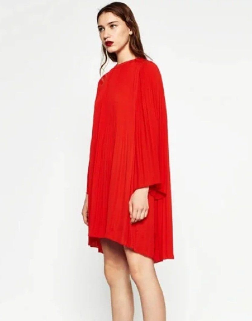 Zara Vestiti: Zara - Rotes Plissee Kleid – Usato da Zürich venduto da Nala2811 2