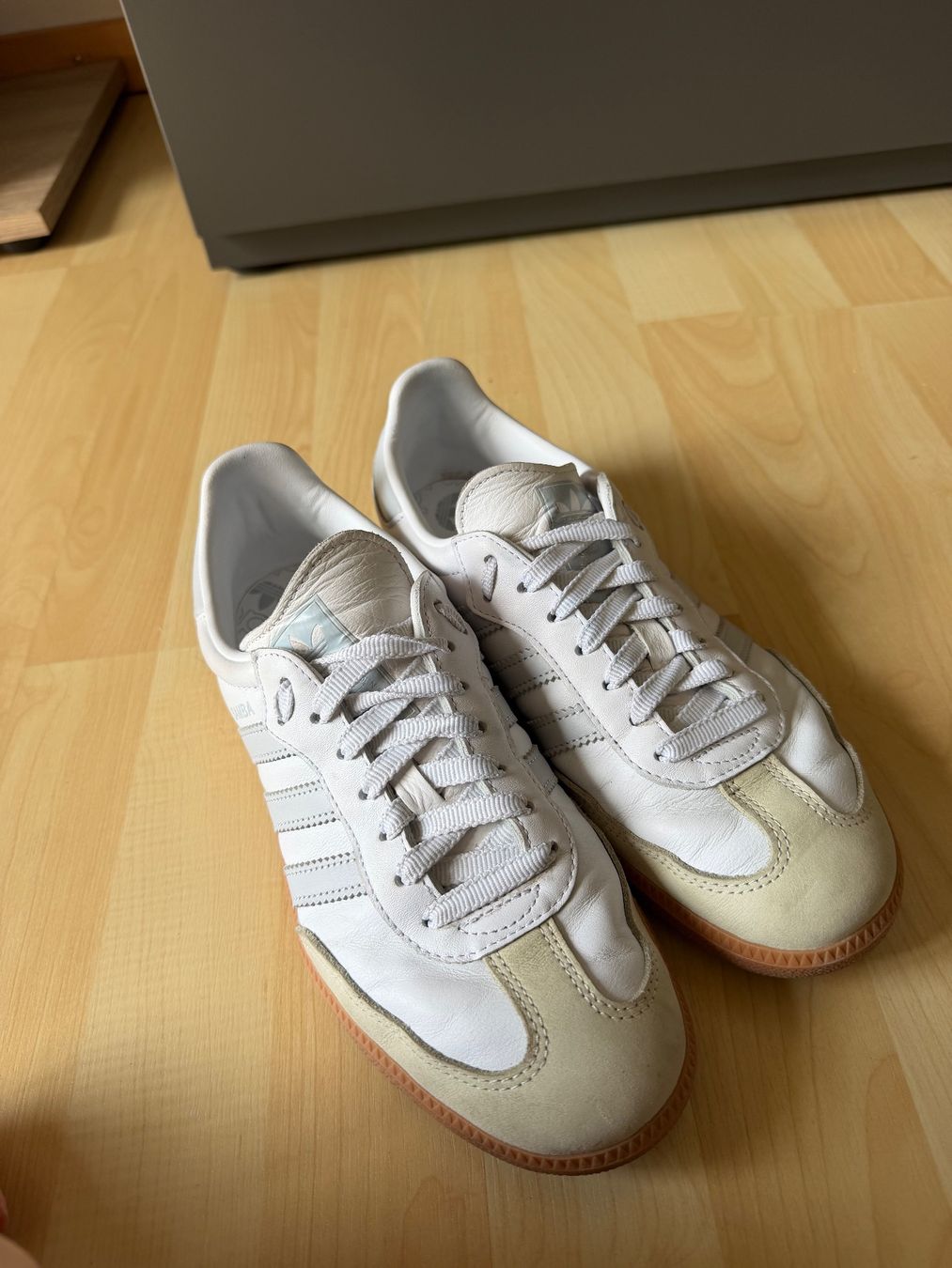 Adidas Scarpe da donna: Adidas Samba Gr. 40 2/3 – Usato da Alpnach Dorf venduto da cec_8qjr 1