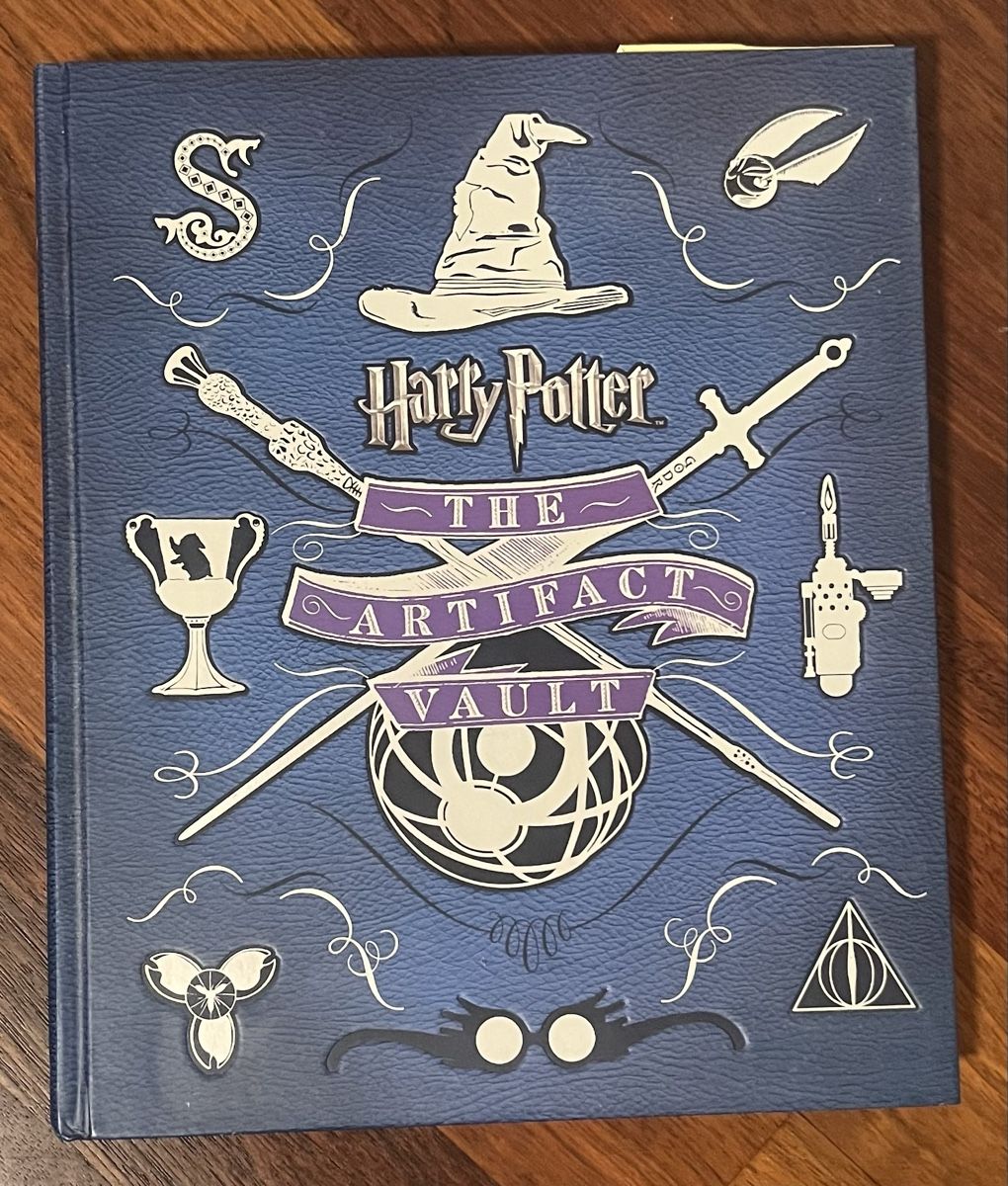 Libri: Harry Potter The Artifact Vault – Nuovo (secondo la descrizione) da Allmendingen b. BE venduto da MsMuffinPie