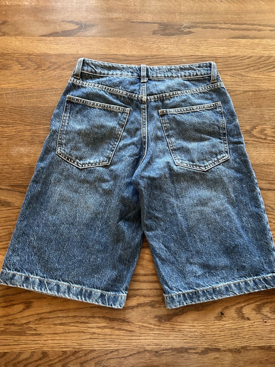 Bershka Jeans: Bershka Washed Jorts – Usato da Schlieren venduto da genug43 1