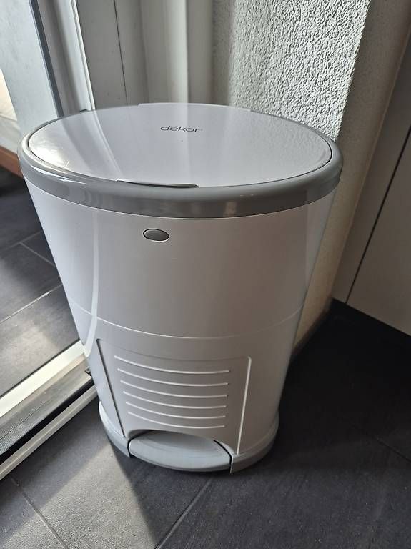 Poubelles: Mülleimer Baby Windeln / Diaper Trash can – D'occasion à Basel par jul_hr8h 3