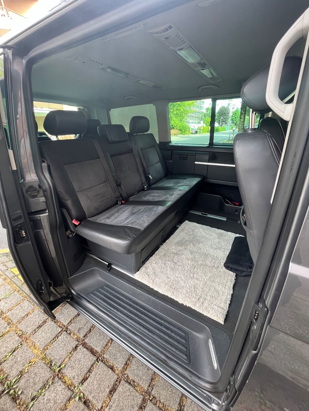 VW Autos: VW T5 Mulitivan TDI – D'occasion à Luzern par McSeiler 4
