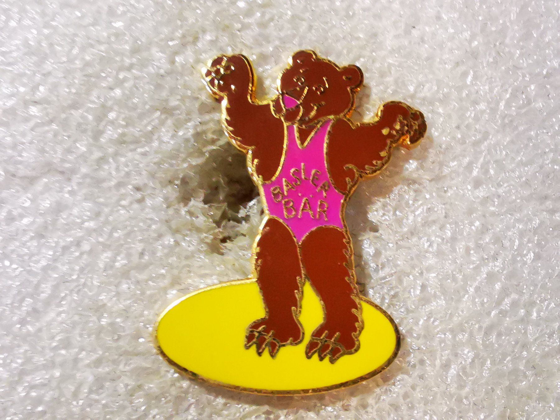 Placchette & Badge: Ansteckpin 95: Basler Bär – Usato da Oppligen venduto da Pin-Fall-Shop
