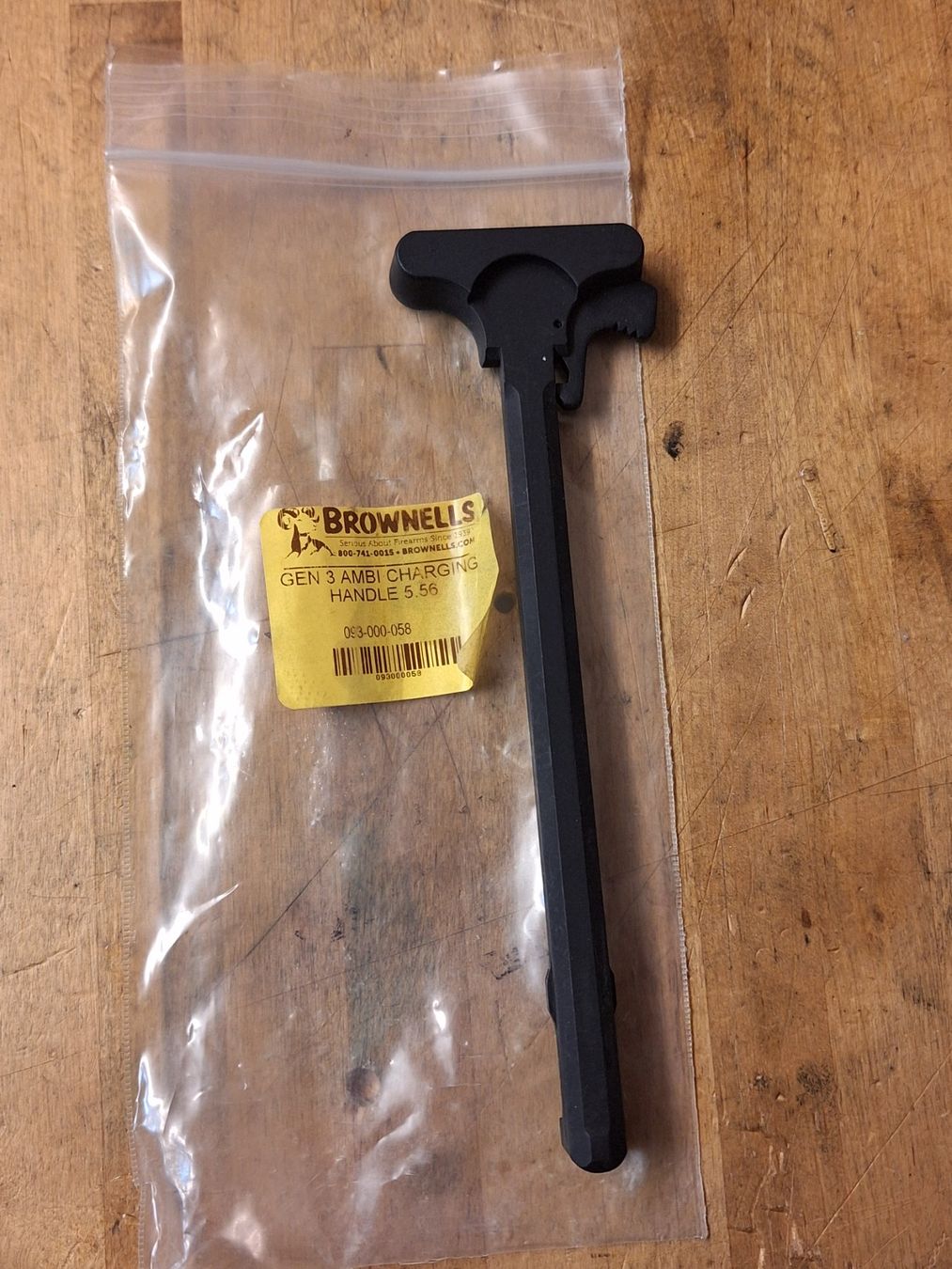 Tous les outils: AR15 M16 M4 Ladehebel Charging Handle – Neuf avec emballage d'origine à Winterthur par Destinatio