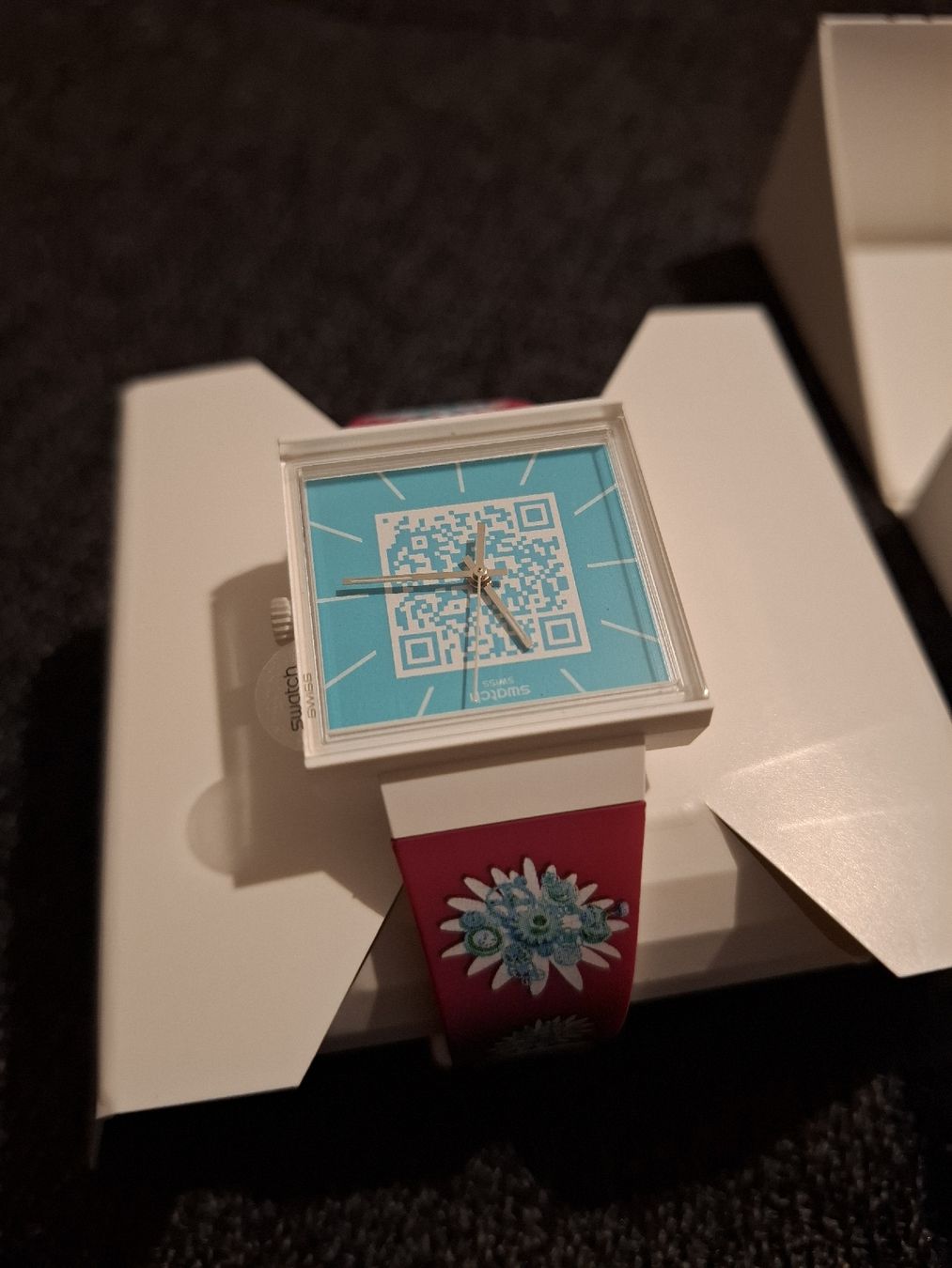 Swatch Orologi: Swatch Bioceramic Shareholder Watch 2025 – Nuovo (secondo la descrizione) da Zürich venduto da tob_pnc6 1