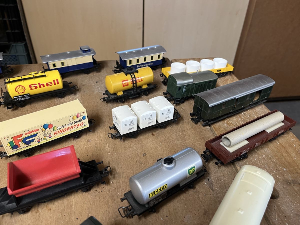 Giocattoli: Modelleisenbahn Waggons und Loks – Usato da dagmersellen venduto da Farbregen 3