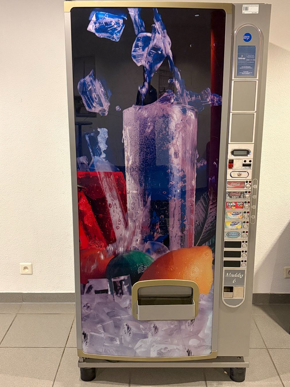 Sonstiges für die Gastronomie & Hotel: Automate boissons – Defekt aus Prez-vers-Noréaz von Flo2L 2