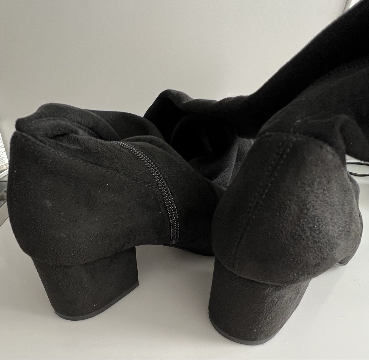 Marc Cain Damenschuhe: Marc Cain Overknee-Stiefel Gr.36 – Gebraucht aus chur von Ika11 4