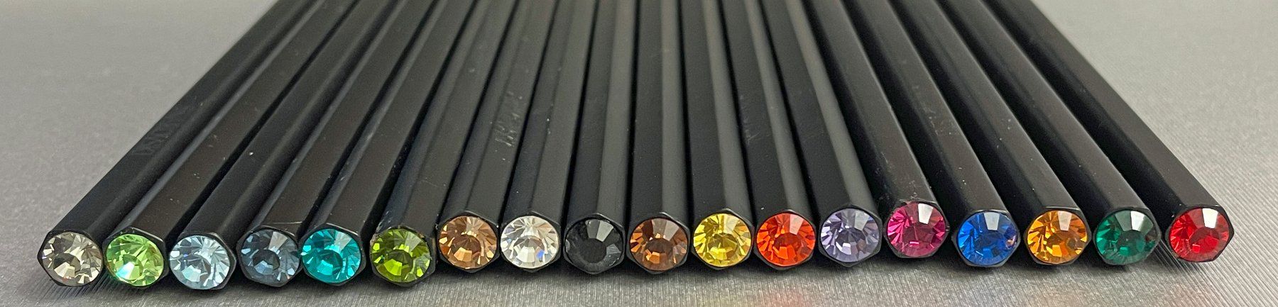 Swarovski Stifte & Marker: edles Farbstift-Set von Swarovski – Neu und originalverpackt aus Chur von elifornico 5