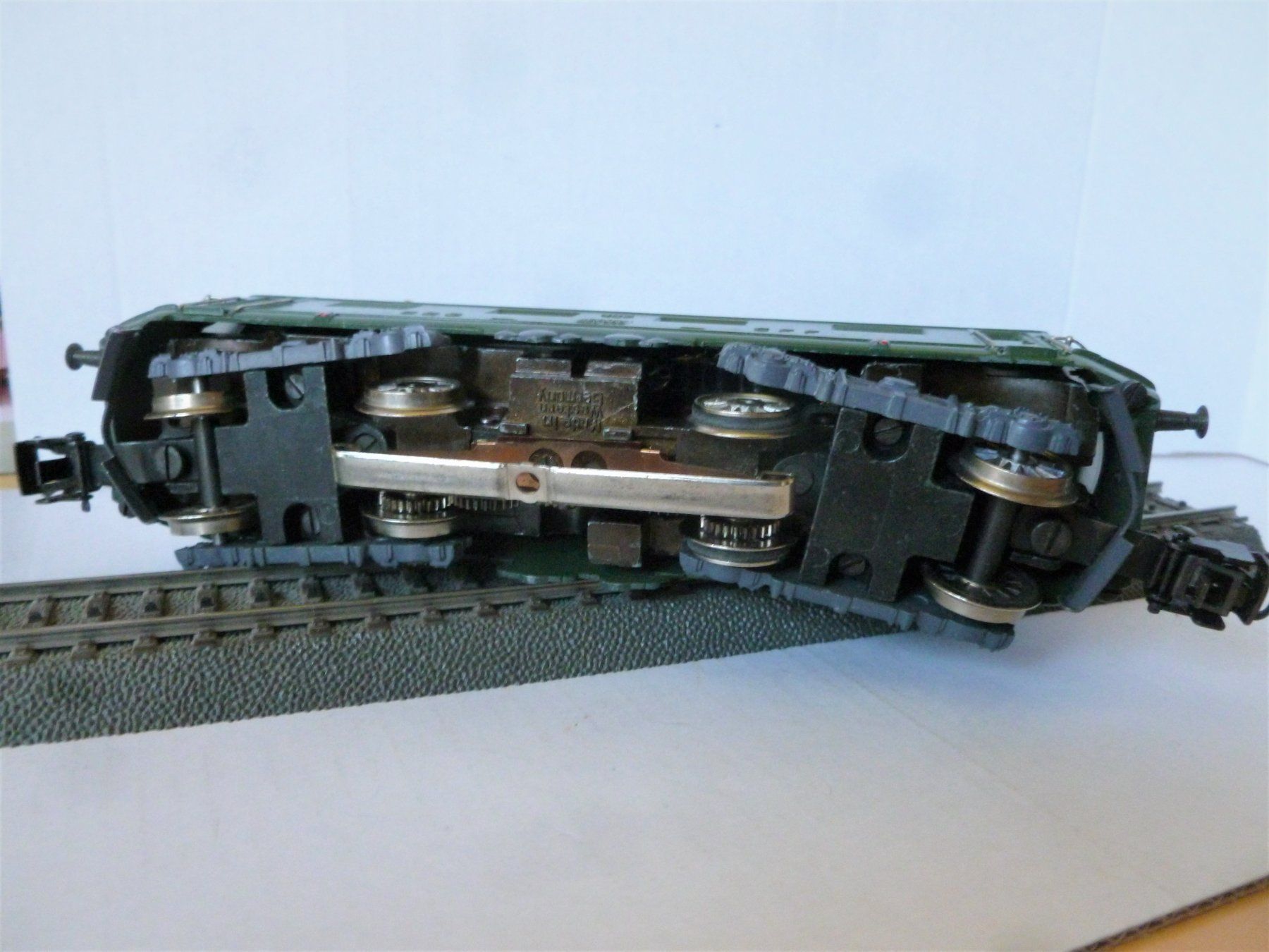Märklin Modelleisenbahnen: Märklin RET 800 ältere Bauart – Gebraucht aus Bubikon von Br103er 4