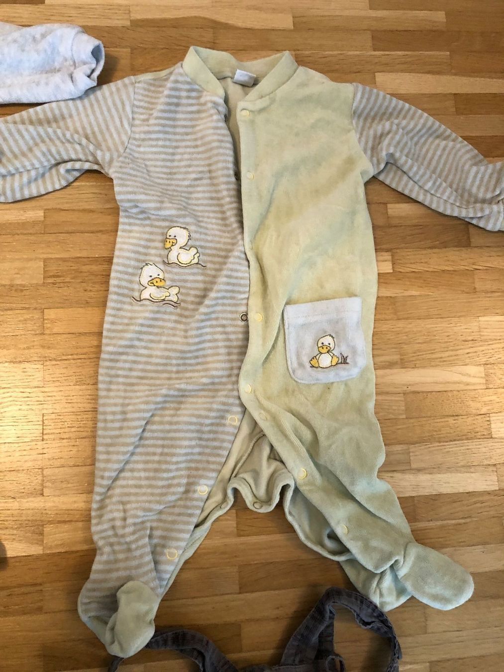 Lotti & Set di vestiti: Kinderkleider Set Grösse 68 – Usato da Lupsingen venduto da sta_wgg5 4