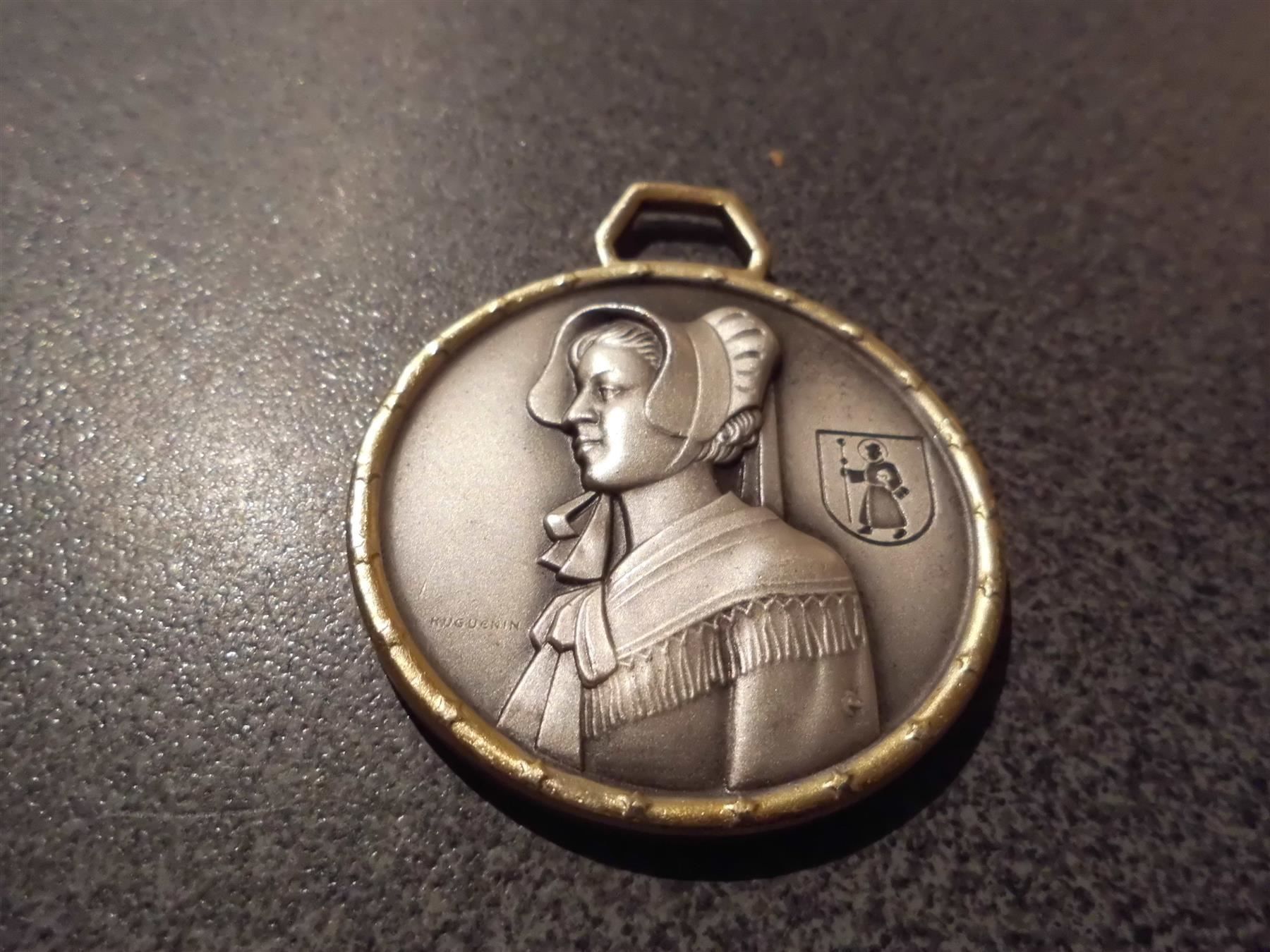 Médailles: Medaille Die Schweizertrachten 22 GL – D'occasion à Zürich par abraxas1291