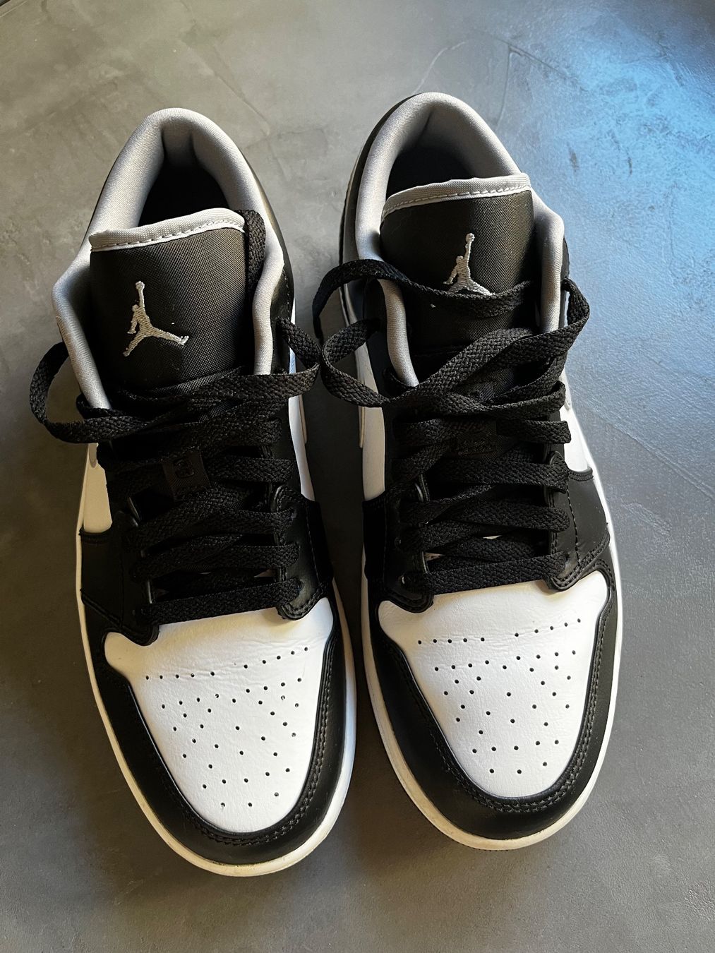 Jordan Scarpe da uomo: Baskets Jordan neuves taille 43 – Usato da Courrendlin venduto da tobias44 1