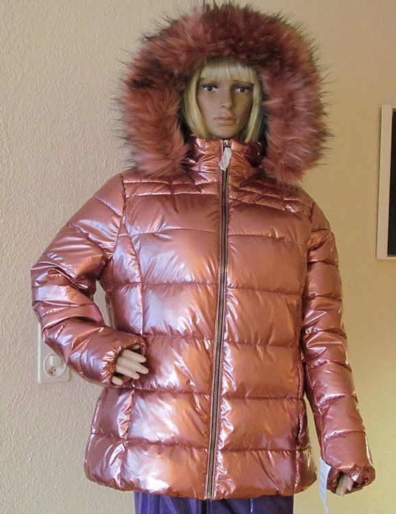 Steppjacke Mit Weitenregulierung In Weinrot | Witt