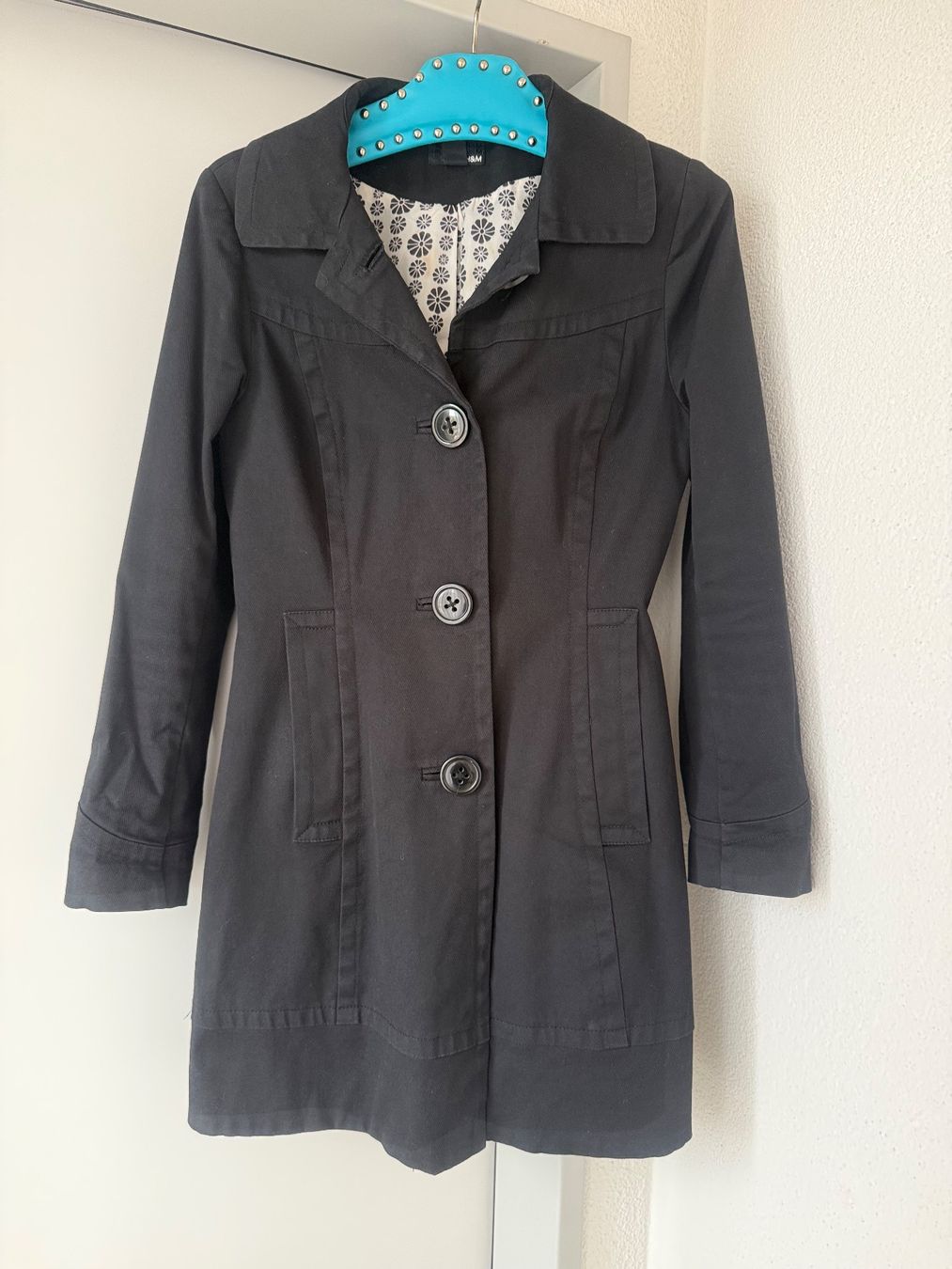 H&M Mäntel: H&M Damen-Trenchcoat Gr.36 – Gebraucht aus Buchrain von nat_pl5p