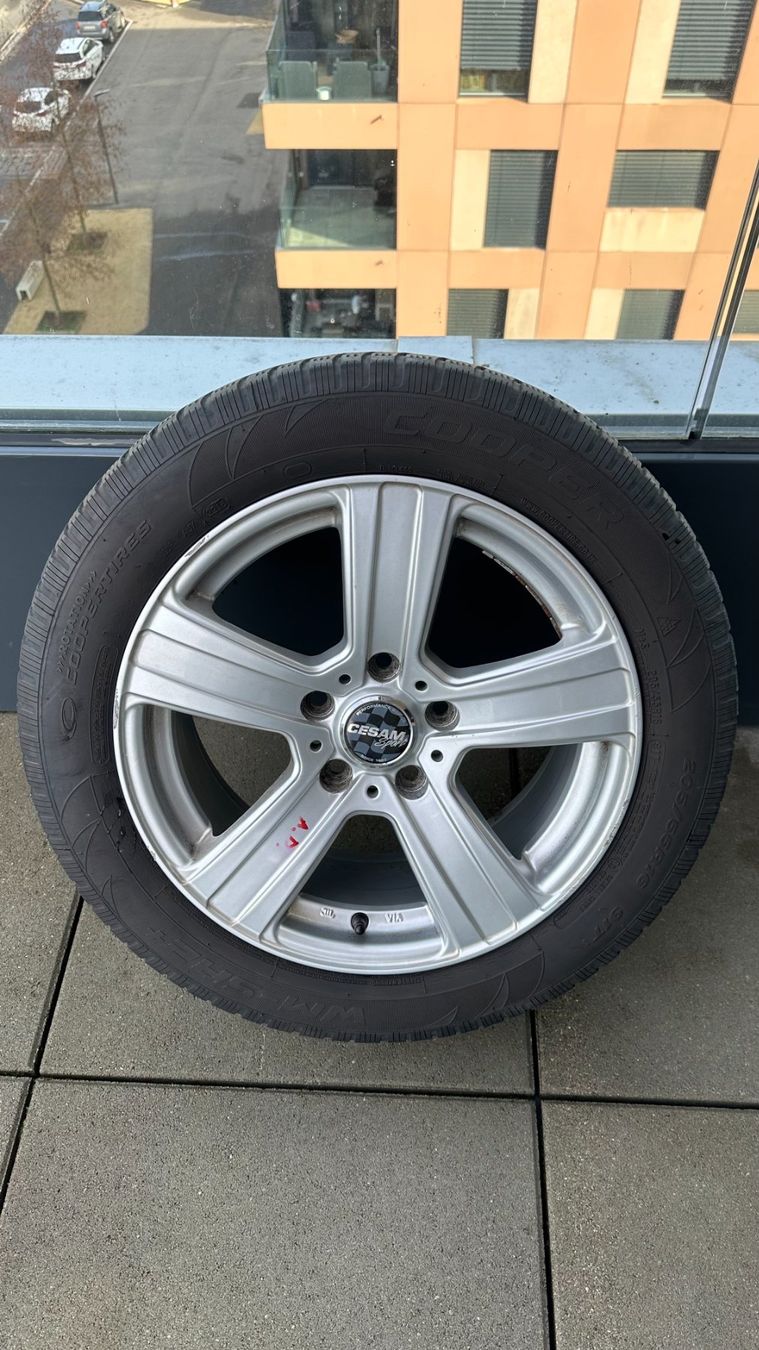 Pneus & Roues: Roues complètes 205/55R16 – D'occasion à Orbe par el.diogito