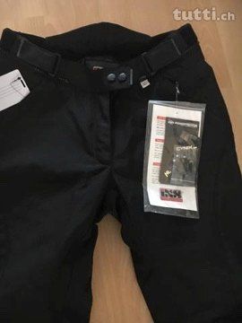 Lotti di vestiti: Töffkleider NEU! SET 2 – Nuovo e nell'imballaggio originale da Zürich venduto da GCR01 2