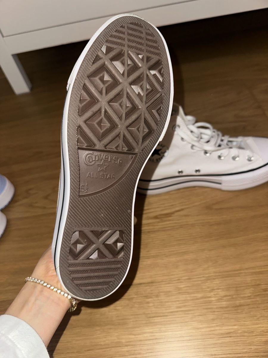 Converse Chaussures hommes: Converse Schuhe – Neuf (Voir description) à Uster par celiiinaaa 3