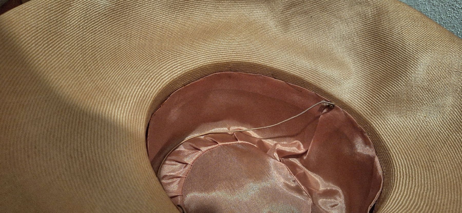 Hüte, Mützen & Caps: antiker Strohhut , Stroh👒 – Gebraucht aus Emmenbrücke von abu_9mj8 6