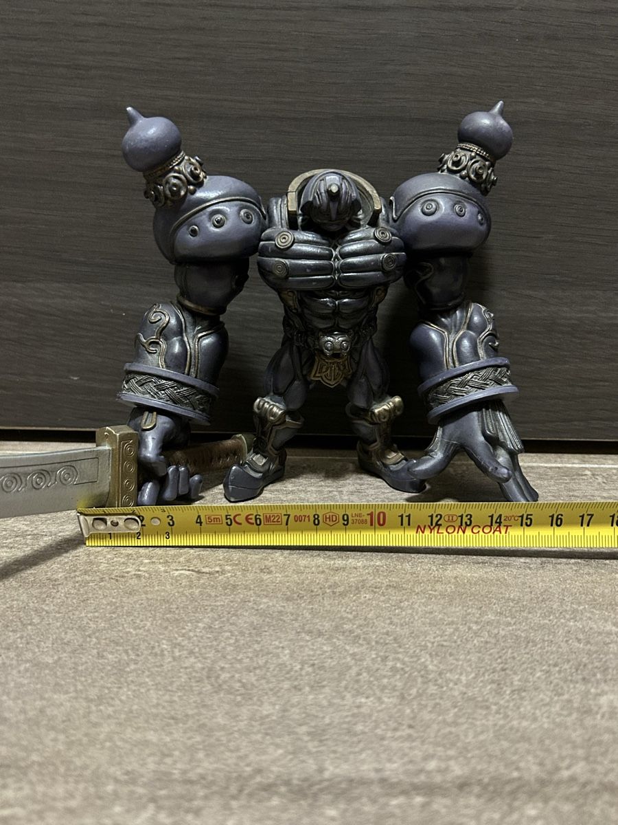 Figurines: Final Fantasy X - Iron Geant Monster Figure Kotobukiya  – D'occasion à Lausanne par Weber1007 1