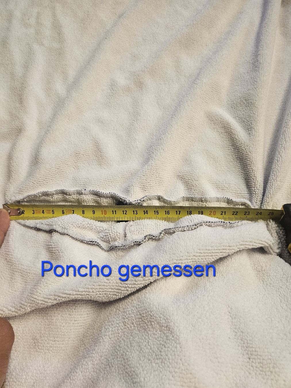 Teli da bagno: 2 Ponchos & 2 Badetuch im Set ab 1.- – Nuovo (secondo la descrizione) da Härkingen venduto da er_ha62 6