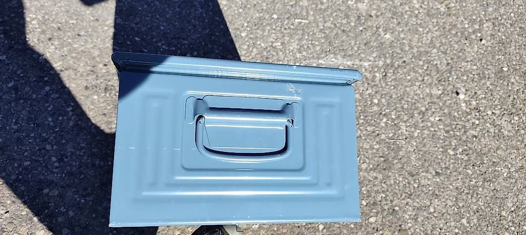 Transportkisten: Caisses de rangement métalliques – Gebraucht aus Bassecourt von Jumat 2