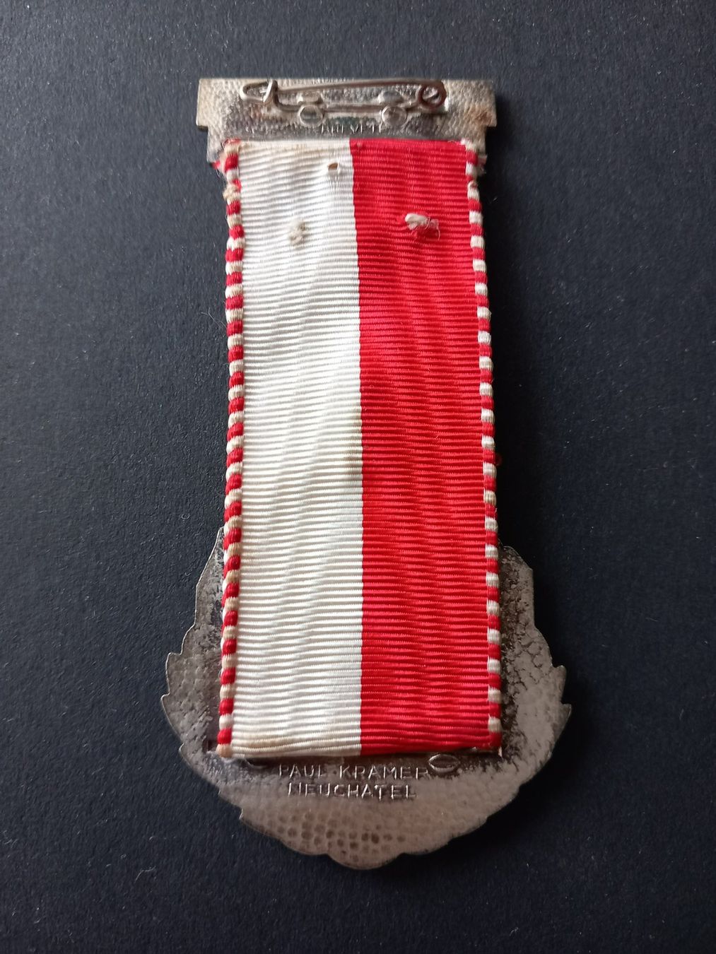 Medaglie: Auszeichnung  U.D.M. 1946 – Usato da Neuchâtel venduto da karlpierrino 3