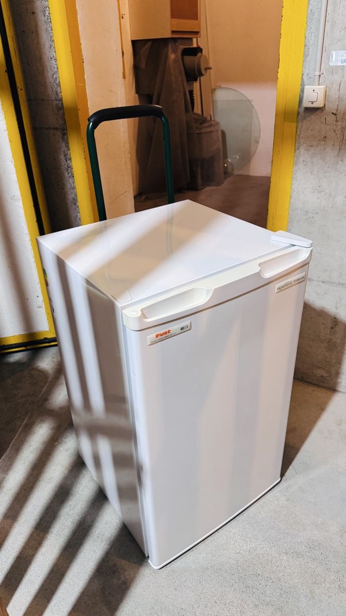 Congelatori: Fust Primotecq Gefrierschrank TF 080.4-IB – Usato da Spiez venduto da khm1 3