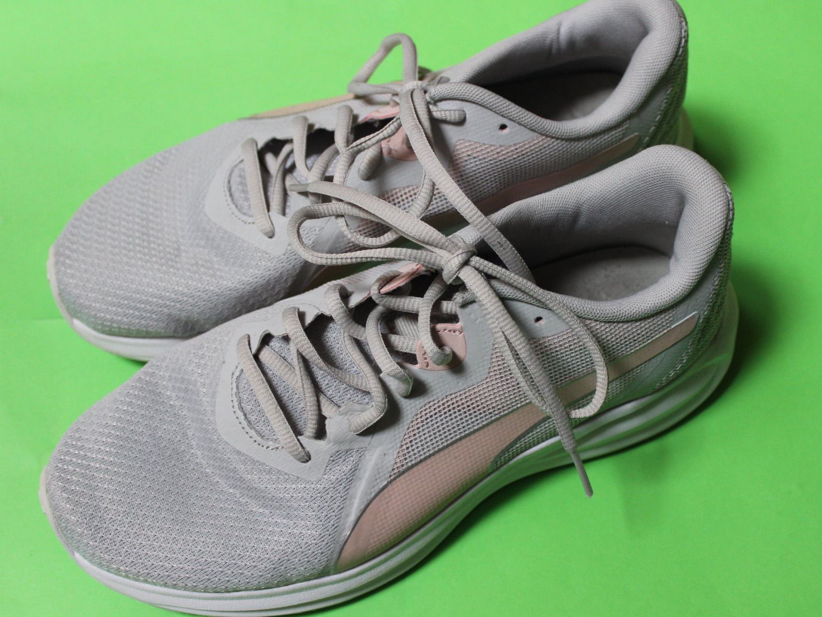 Puma Scarpe da donna: PUMA Turnschuhe Damen Grösse 39 – Usato da Tübach venduto da JamesStone