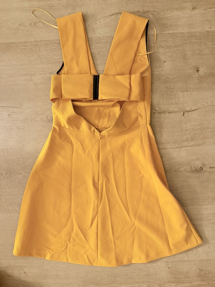 Zara Robes: Zara Kleid – D'occasion à Jona par HappyHappyHappyHappy 1