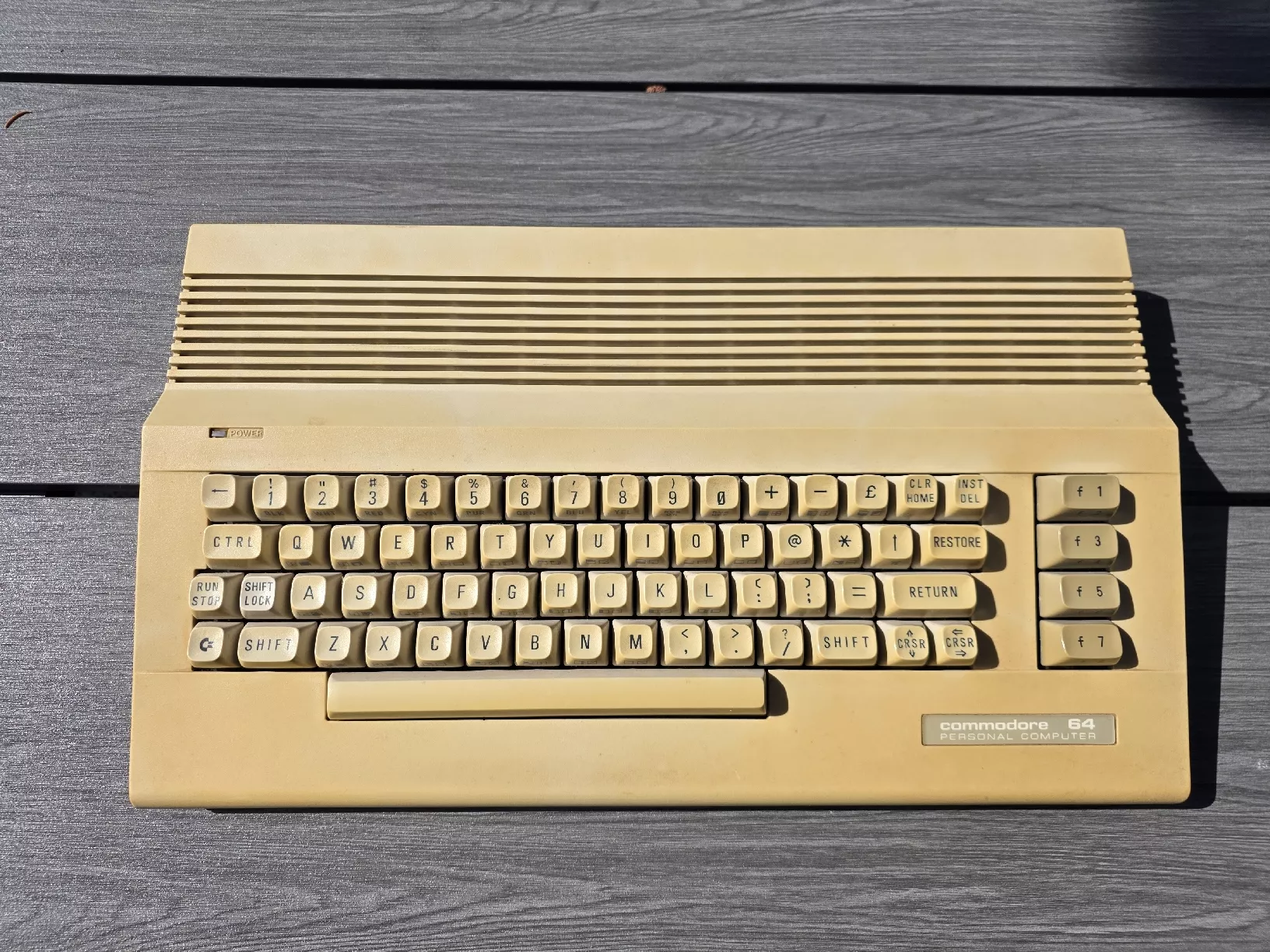 Commodore PC: Commodore 64C – Usato da Courroux venduto da Davy642