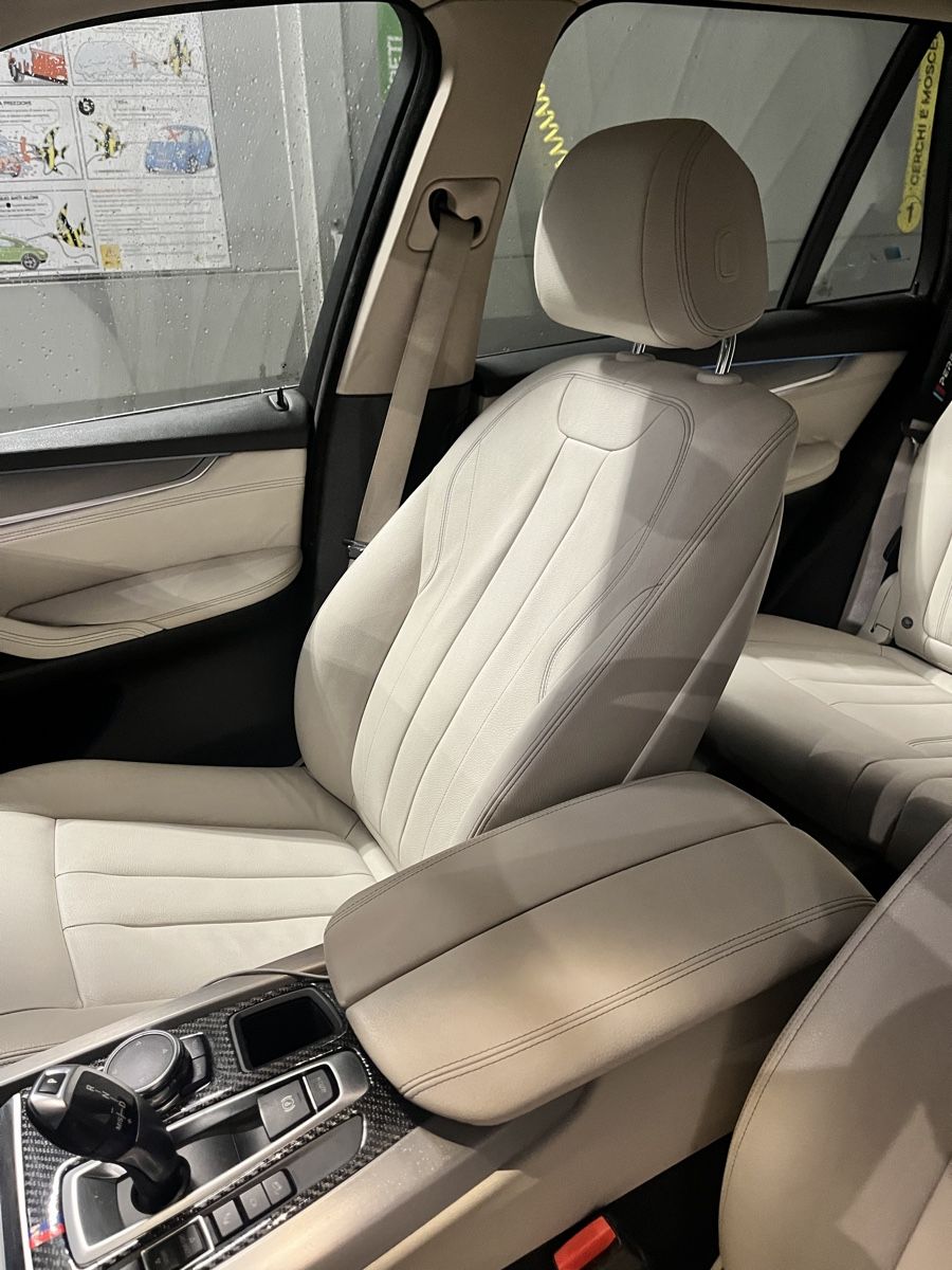 BMW Automobili: BMW x5 30d 2016 MFK 04/2026 – Usato da Biasca venduto da jah_hl7p 8
