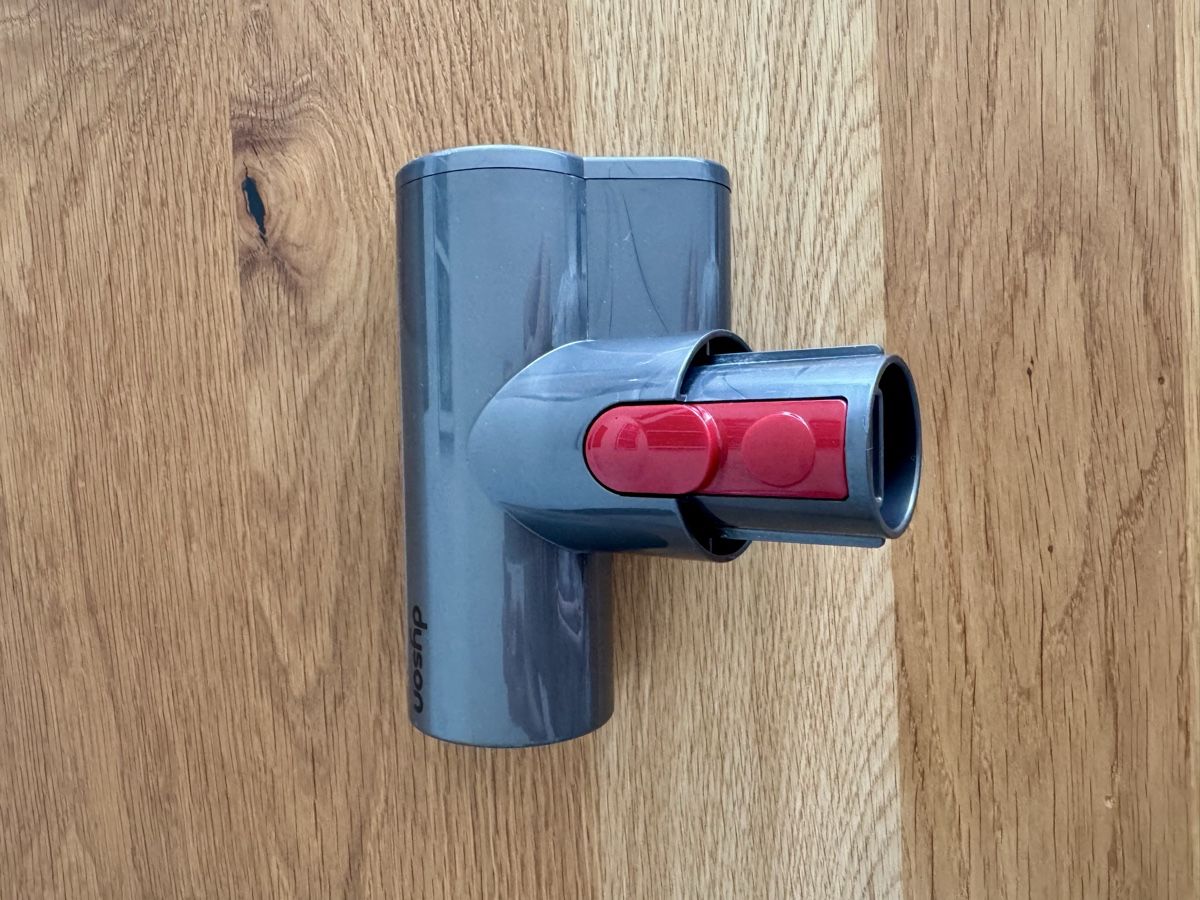 Dyson Altro per la casa: Dyson Aufsätze  – Usato da Stansstad venduto da vlaska80 6