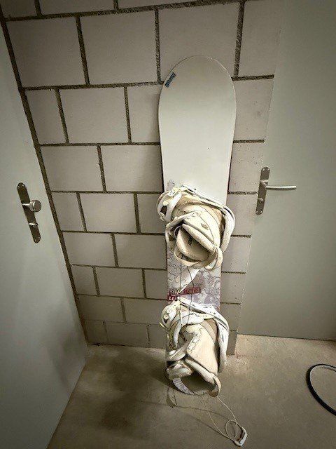 Burton Boards: Snowboard Burton – Gebraucht aus Jegenstorf von Ann.ZU