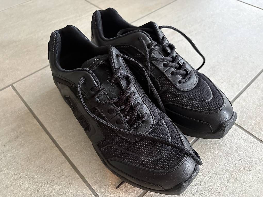 Chaussures hommes: Jazz Schuhe Capezio – D'occasion à Niederhasli par log_5ffv
