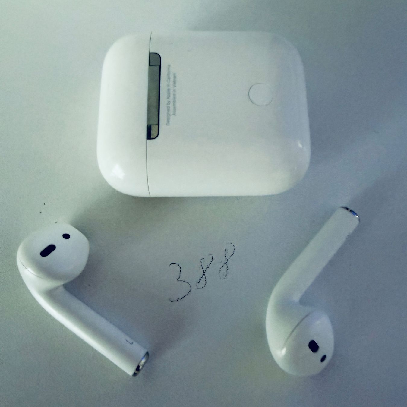 Apple Cuffie: Original Apple AirPods 2 Gen. Wireless Kopfhörer & Case – Usato da Basel venduto da MY.AIRPODS.SHOP 7