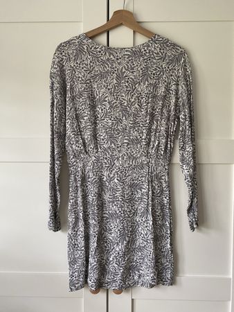 Robe H&M fleurie taille S– état neuf 