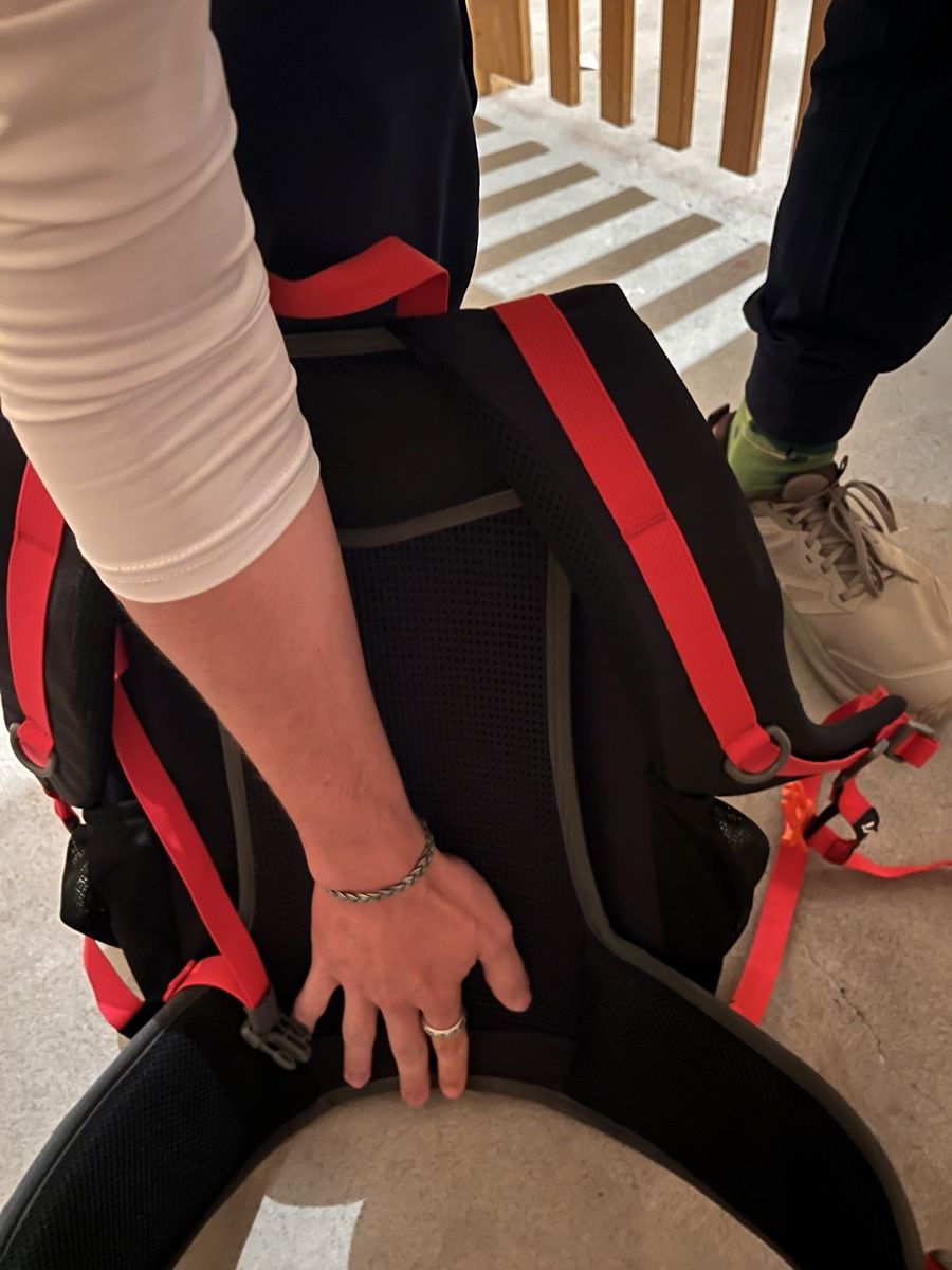 Zaini: Backpack – Usato da Zürich venduto da den_df8w