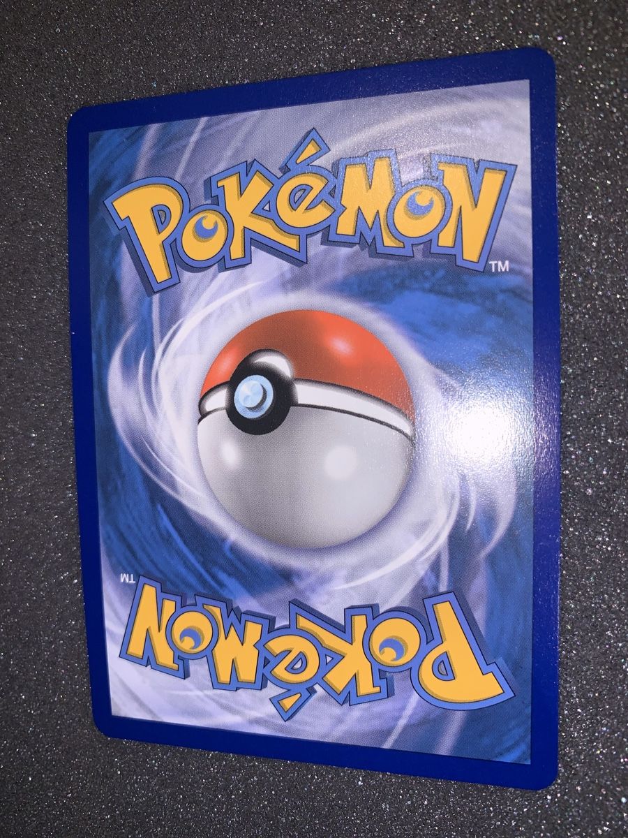 Pokémon Carte collezionabili: Charizard GX Stage 2 Holo 250 HP 9/68 – Usato da Bironico venduto da ars_z6lb 6