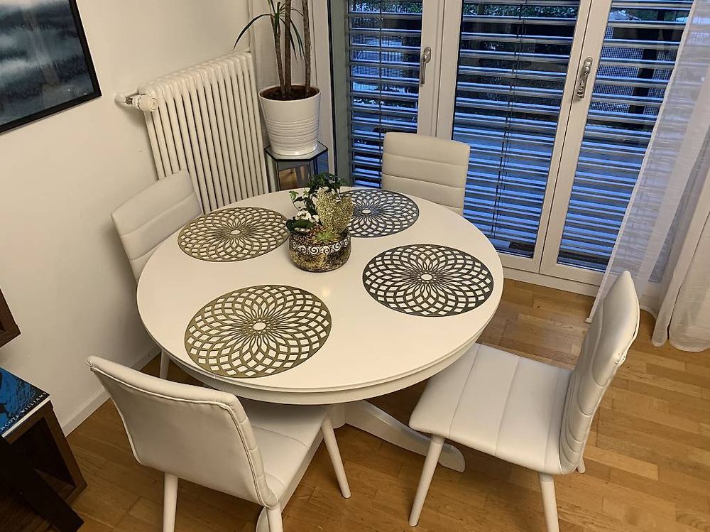 Ikea Tisch rund (ausziehbar) (Gebraucht) in Zollikon für CHF 100 – nur Abholung auf Ricardo kaufen