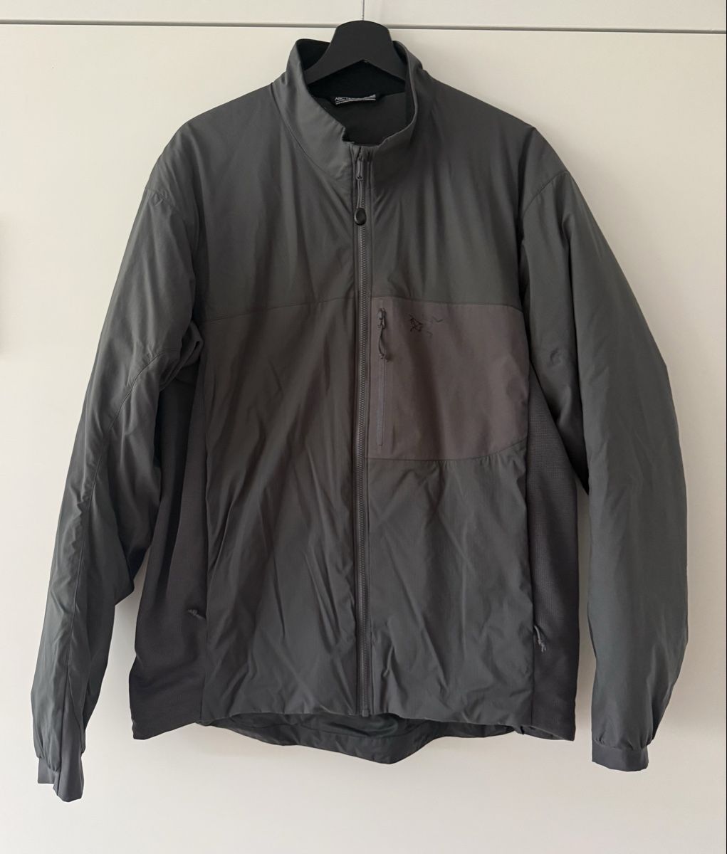 Arcteryx Jacken: Arcteryx LEAF Atom Jacke LT Gen 2.1 L – Gebraucht aus Glattpark(Opfikon) von Sonyc