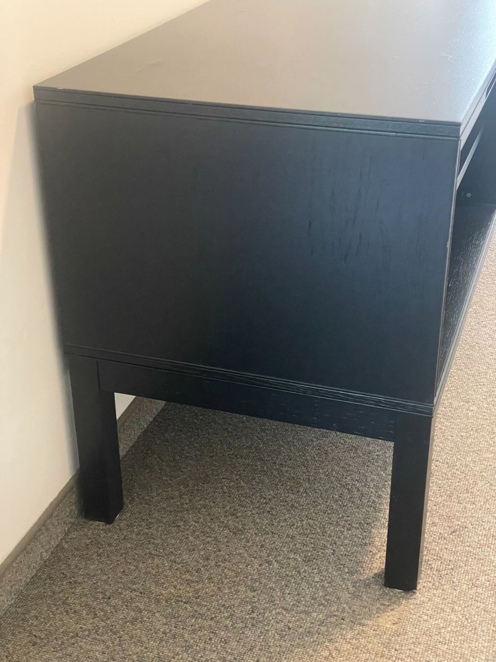 TV Möbel: Sideboard schwarz, Eichenfurnier, 2 Schubladen,2 Klappfächer – Gebraucht aus Zürich von HHappel 6