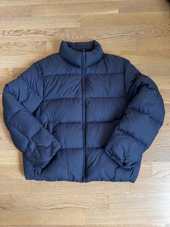 UNIQLO leichte Daunenjacke in Blau