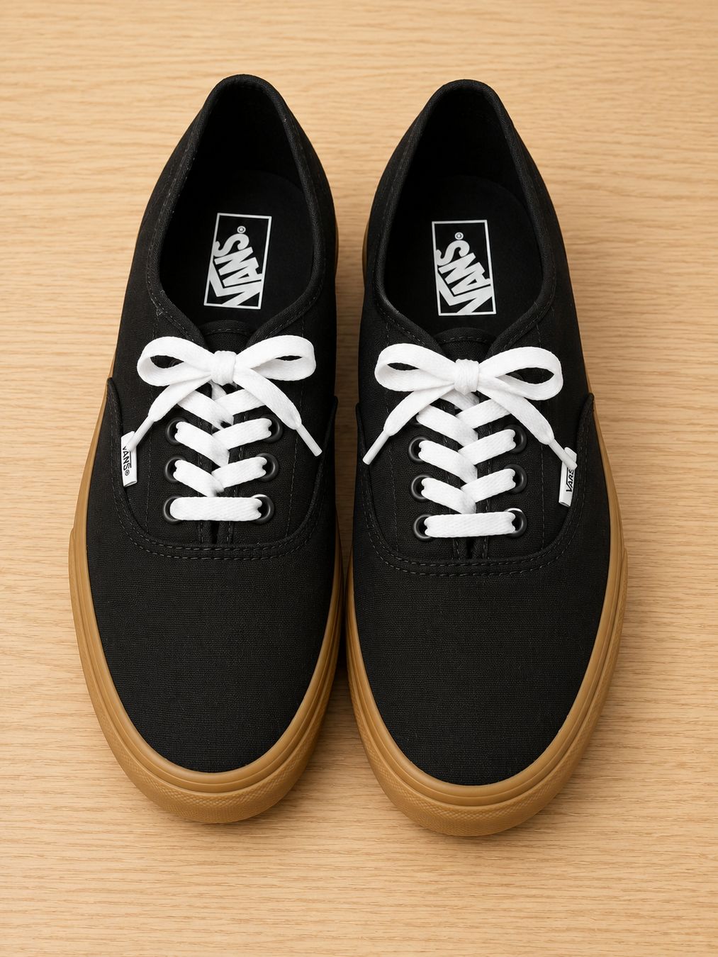 Vans Herrenschuhe: Vans Authentic Black Gum toile noire T46 – Neu (gemäss Beschreibung) aus Le Locle von sAm_2112