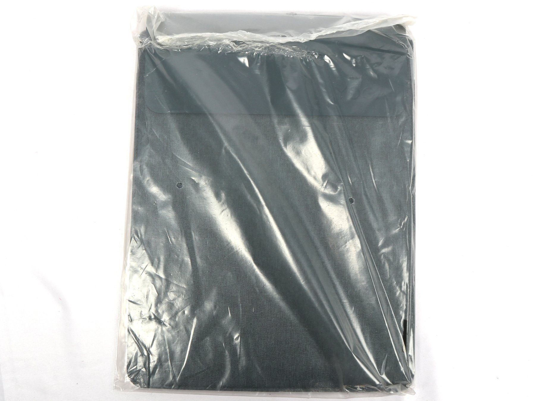 Covers & Borse: LENOVO Yoga Sleeve – Nuovo e nell'imballaggio originale da Steinen venduto da Restwert_Steinen