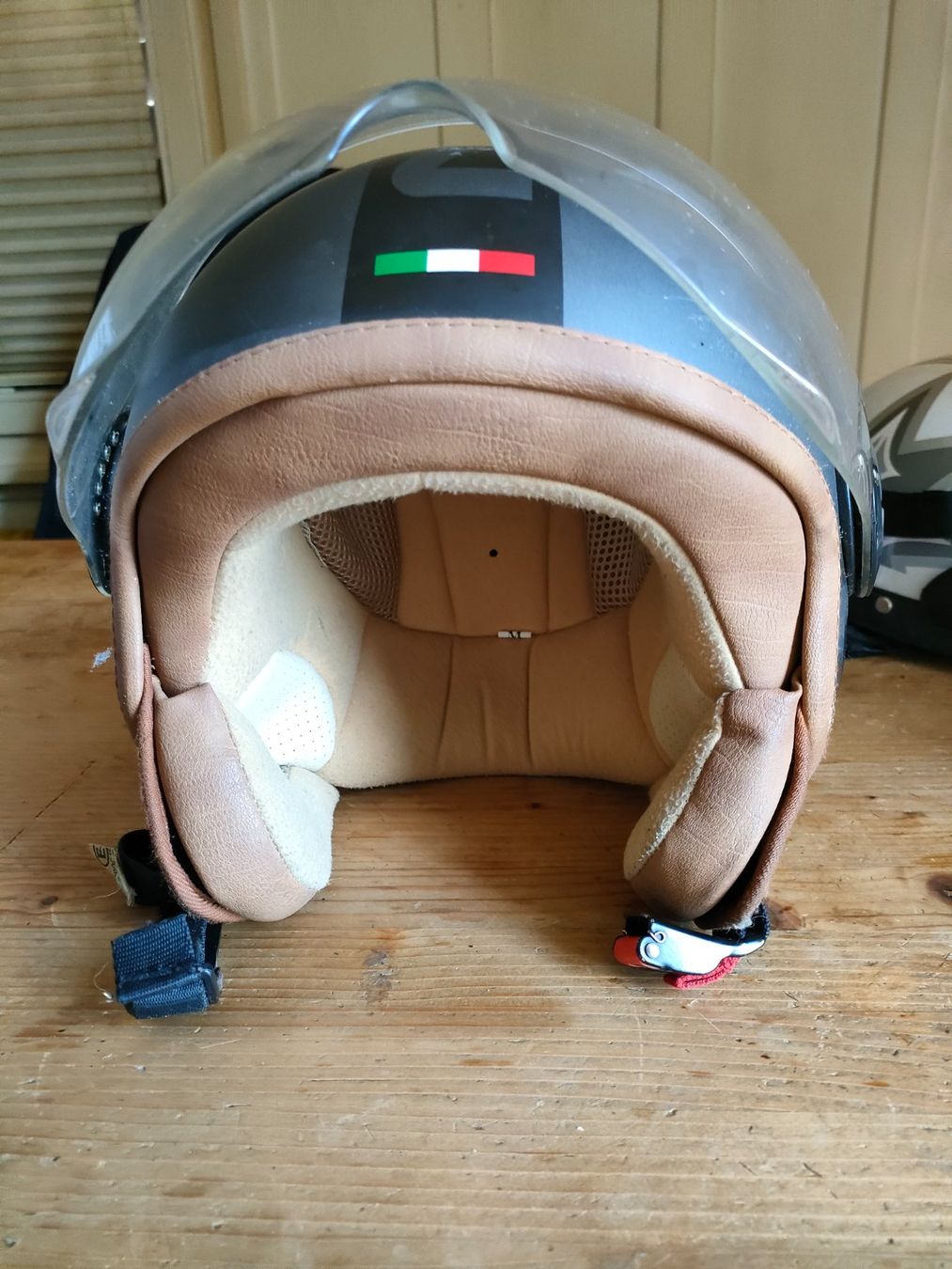 Helme & Visiere: Unfallfreier  Integralhelm Nano – Gebraucht aus Romanshorn von Kattamaran 1